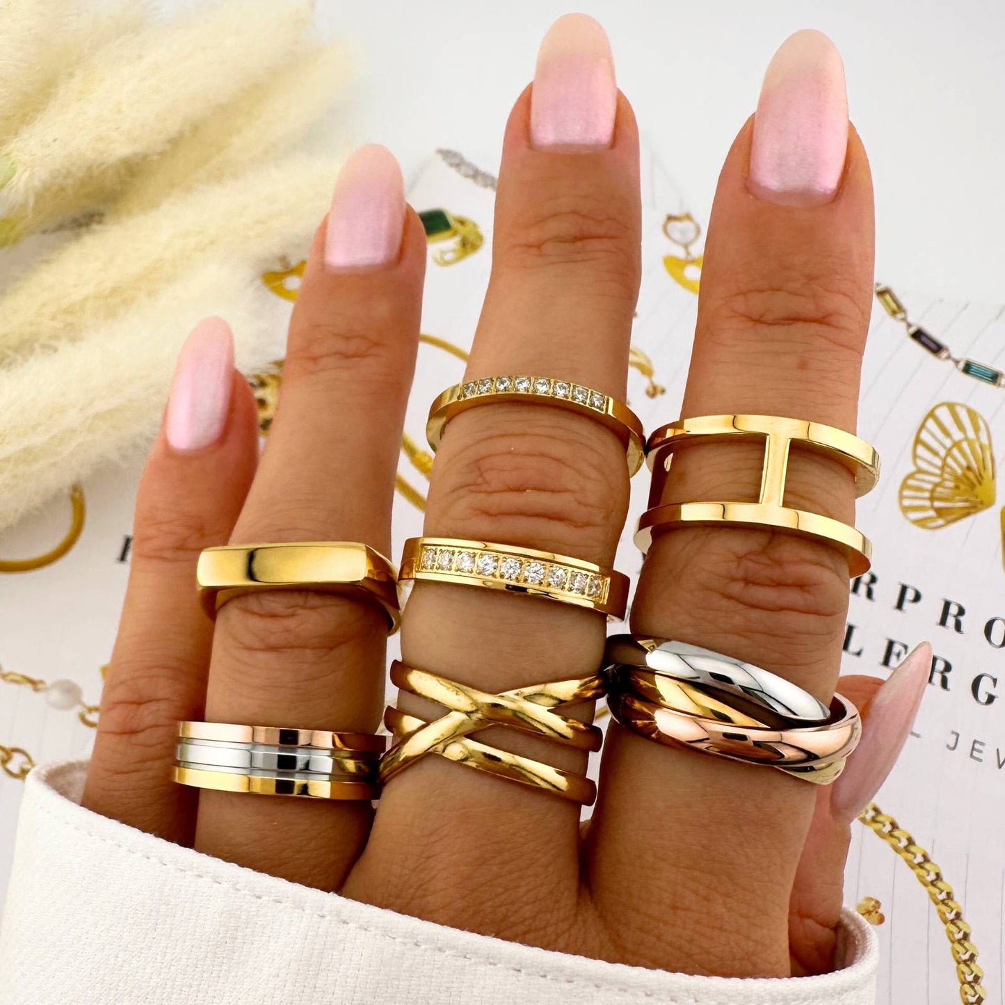 CHUNKY CHIC RING, 18K GOLD PLATED STEEL