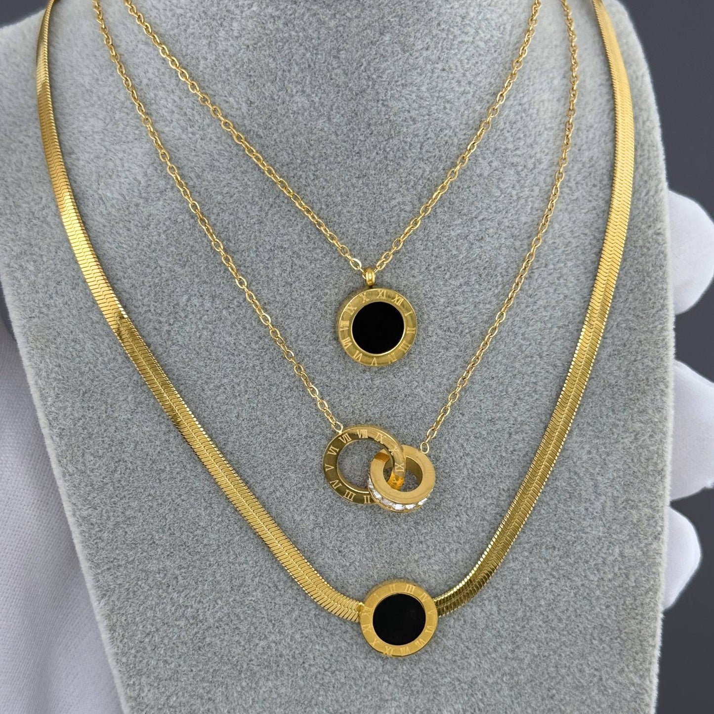 LV NECKLACE, 18K GOLD PLATED STEEL