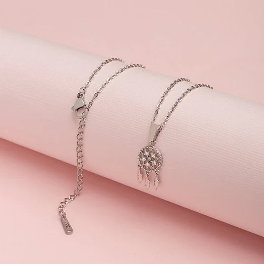 Atrapasuenos Necklace