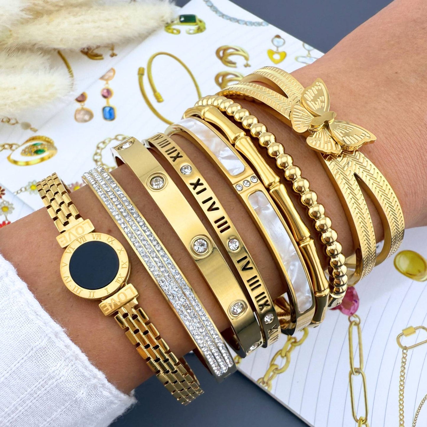 LV BRACELET, 18K GOLD PLATED STEEL