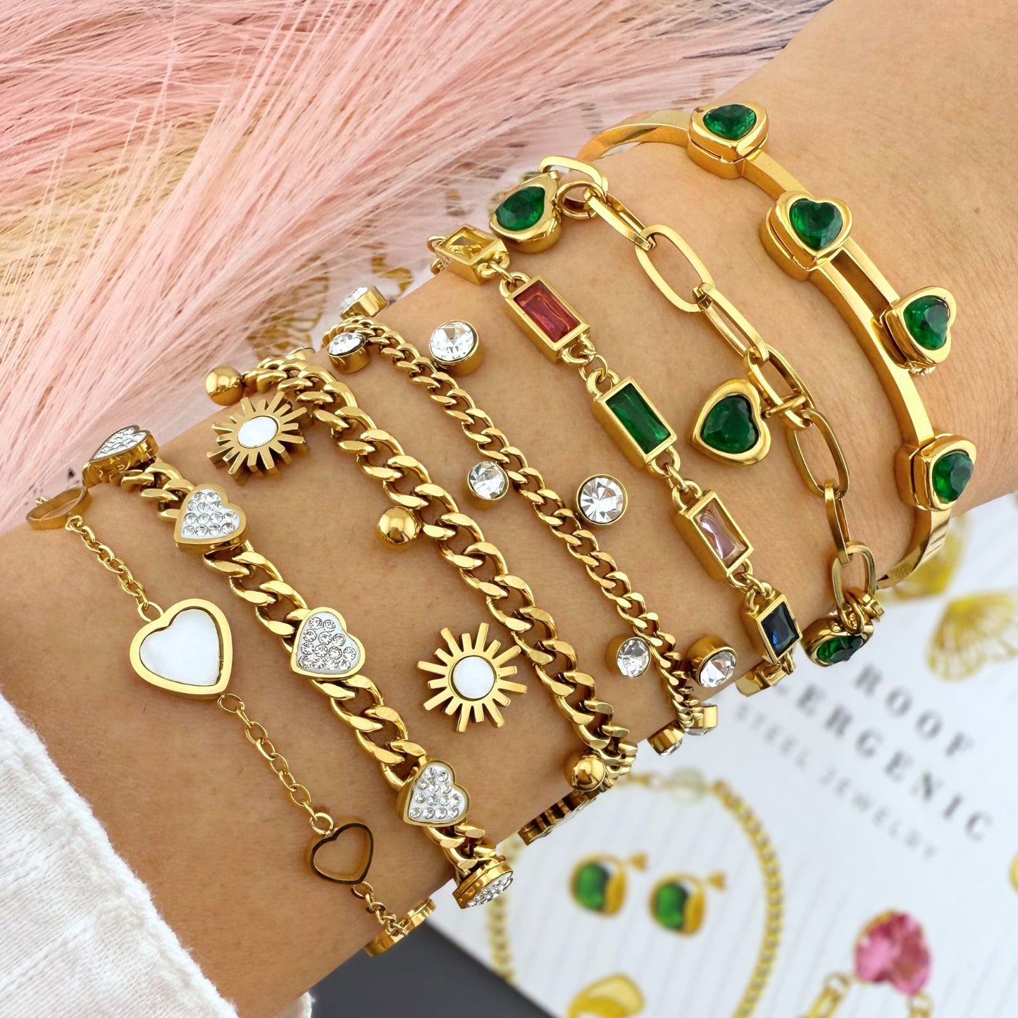 HEART LINE BRACELET, 18K GOLD PLATED STEEL