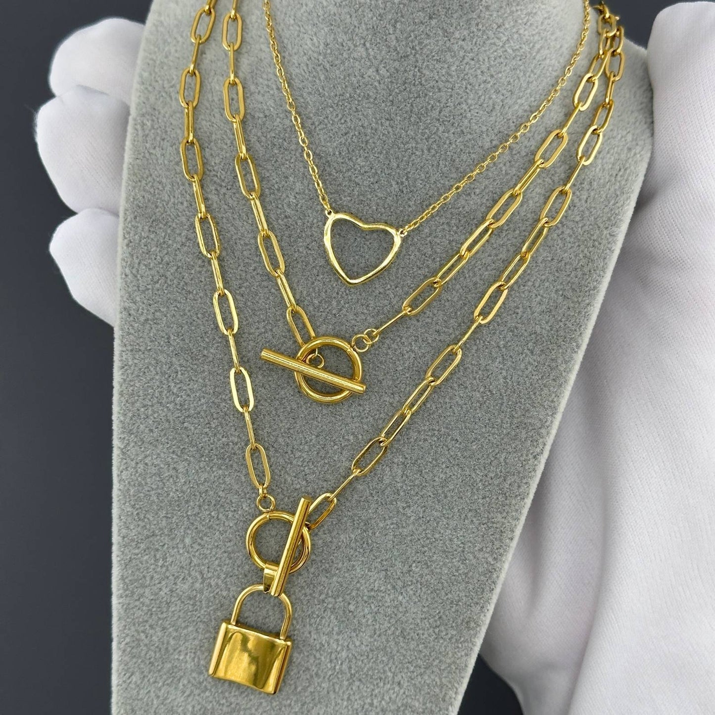 LOCK NECKLACE, 18K GOLD PLATED STEEL