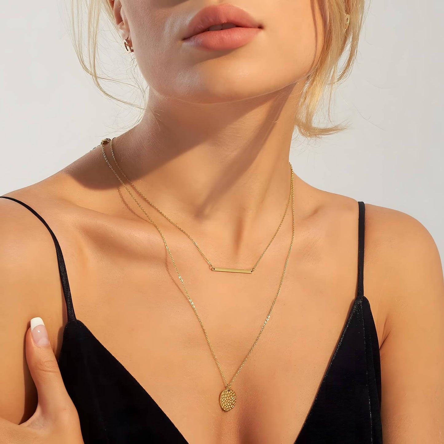 GLOW UP NECKLACE, 18K GOLD PLATED STEEL